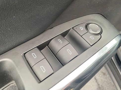 Used 2024 Chevrolet Traverse Z71 image 13