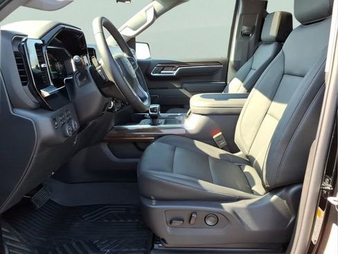 New 2026 Chevrolet Silverado 1500 LT Trail Boss w/ LT Trail Boss Premium Package AWD/4WD image 17