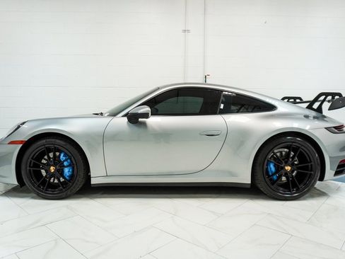 Used 2024 Porsche 911 Carrera image 8