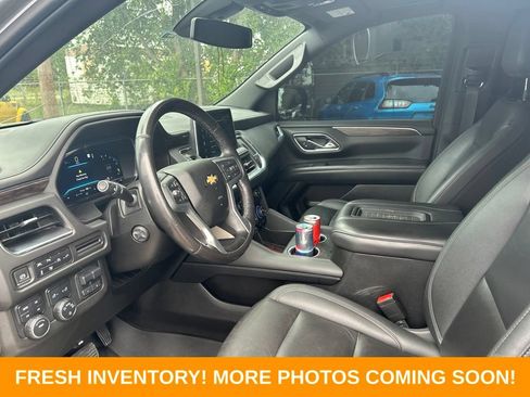 Used 2022 Chevrolet Suburban LT w/ LT Signature Package AWD/4WD image 8