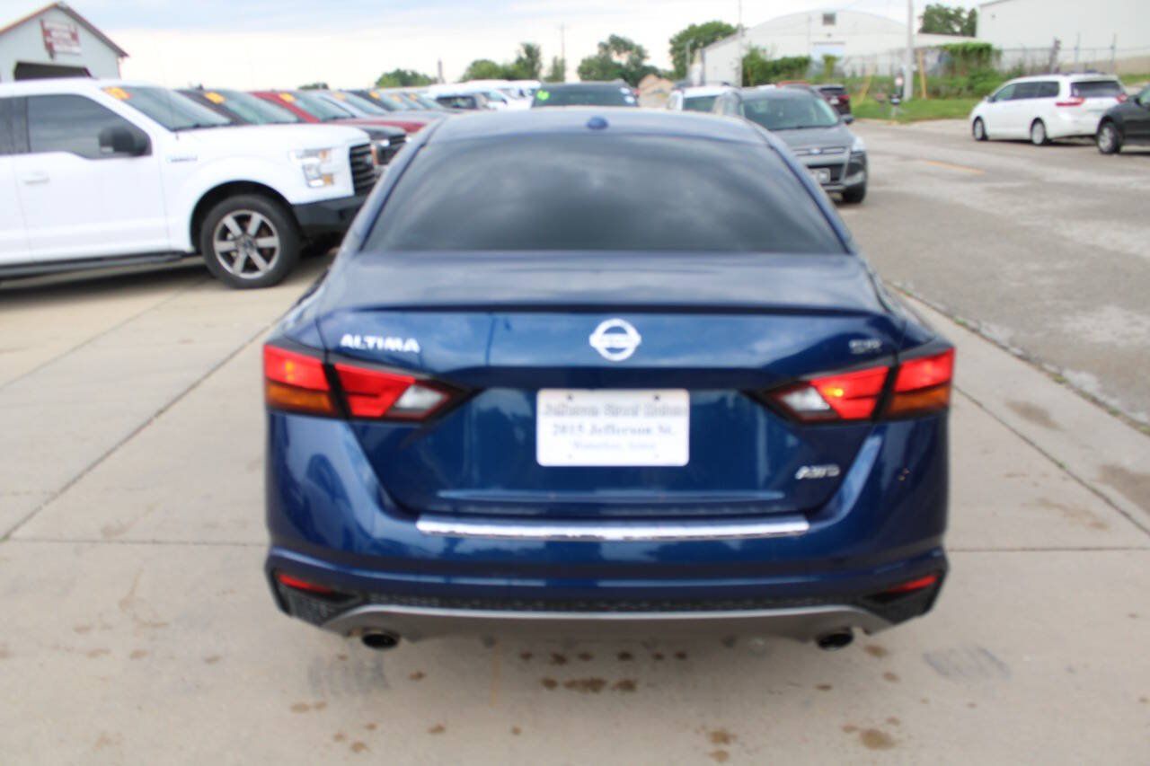 Used 2019 Nissan Altima 2.5 SR w/ SR Premium Package AWD/4WD image 7