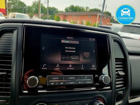 Used 2023 Nissan Titan SV AWD/4WD image 15