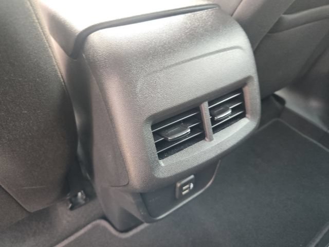 Used 2023 Chevrolet Equinox LS FWD image 20