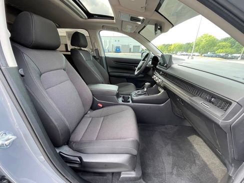 Certified 2025 Honda CR-V EX image 32