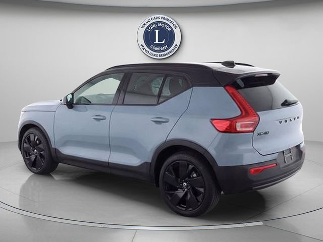 New 2026 Volvo XC40 B5 Core w/ Climate Package AWD/4WD image 5
