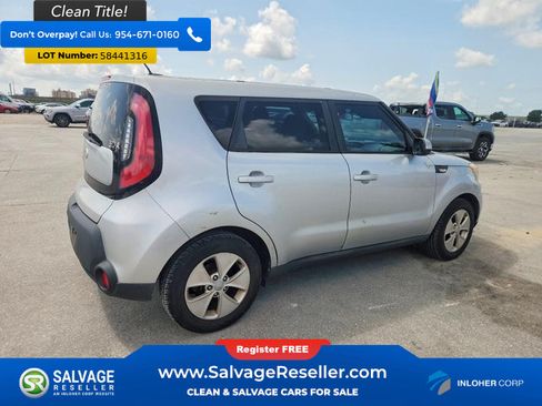 Used 2014 Kia Soul FWD image 4