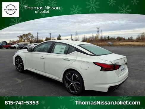 New 2025 Nissan Altima 2.5 SR w/ SR Premium Package image 5