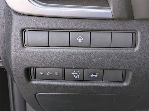 Certified 2024 Nissan Rogue SV w/ SV Premium Package image 24