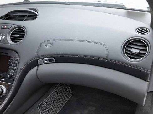 Used 2006 Mercedes-Benz SL 65 AMG image 22
