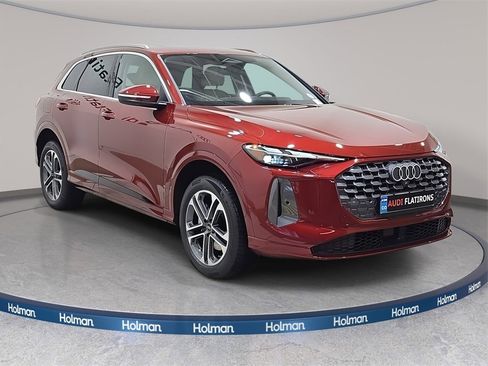 New 2025 Audi Q5 2.0T Premium image 3