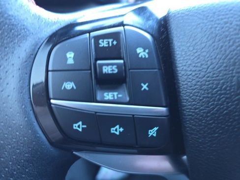 Used 2023 Ford Explorer ST-Line w/ Class IV Trailer Tow Package image 17