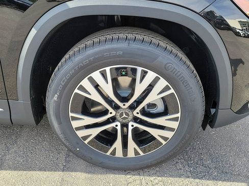 New 2025 Mercedes-Benz GLA 250 image 11