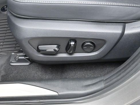Used 2022 Lexus NX 250 FWD w/ Towing Package (2000 Lbs) image 14