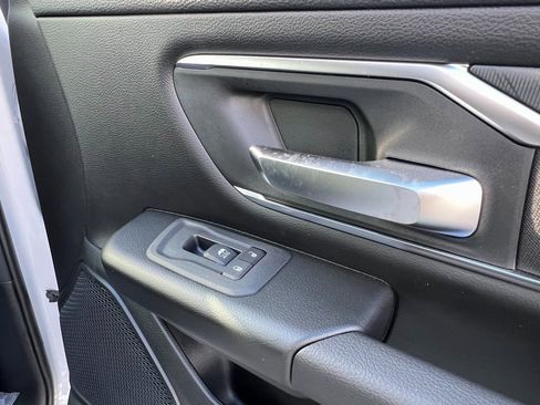 New 2026 RAM 1500 4x4 Crew Cab image 14