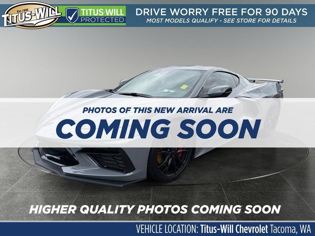 Used 2025 Chevrolet Corvette Stingray Preferred Cpe w/ Z51 Performance Package RWD image 2