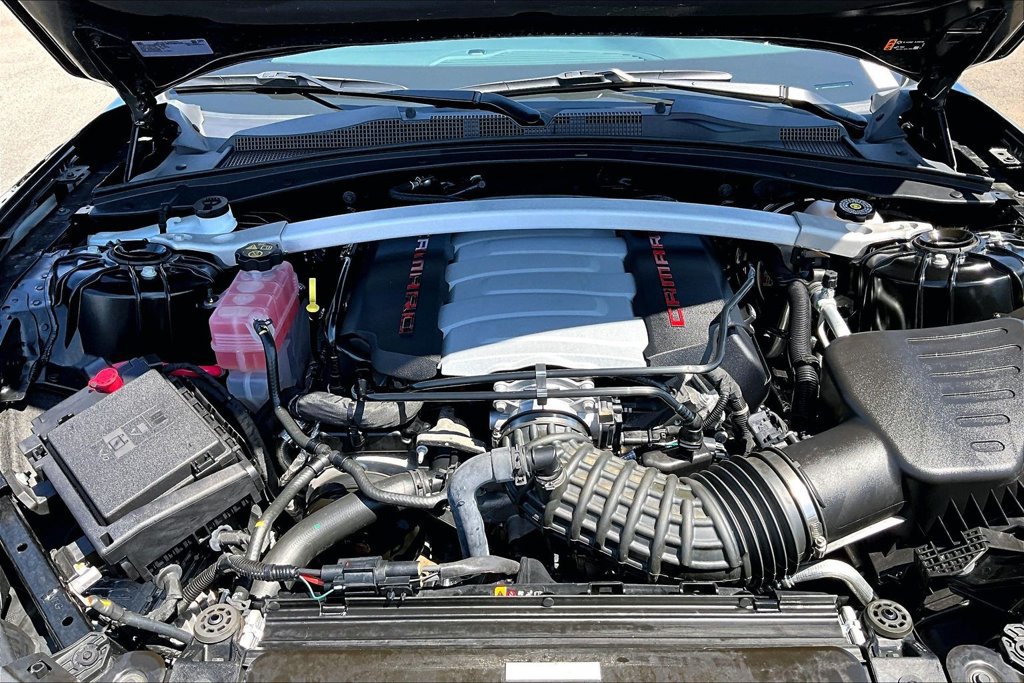 Used 2023 Chevrolet Camaro SS RWD image 31