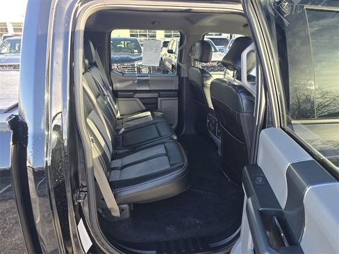 Used 2016 Ford F150 XLT w/ Equipment Group 302A Luxury image 30