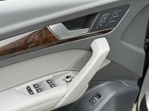 Used 2019 Audi Q5 2.0T Premium Plus w/ Premium Plus Package image 21