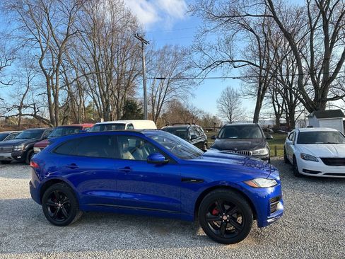Used 2018 Jaguar F-PACE R-Sport AWD/4WD image 5