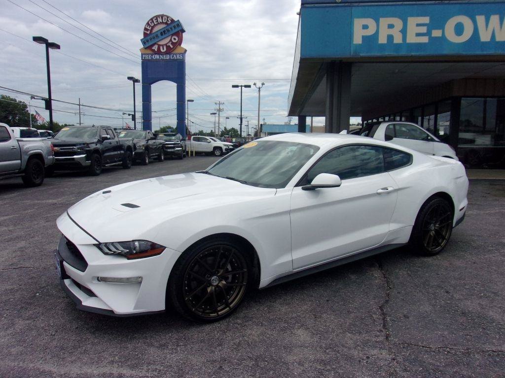Used 2023 Ford Mustang Premium RWD image 1