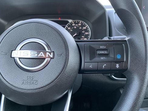 Used 2023 Nissan Rogue SV AWD/4WD image 21