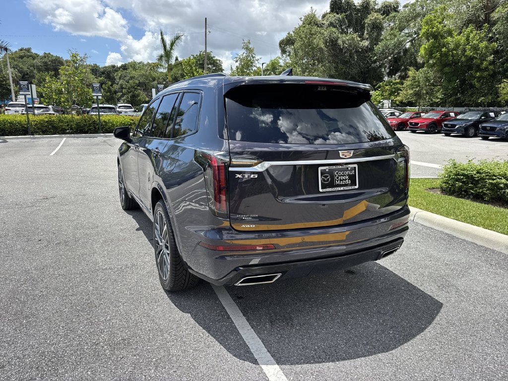 Used 2024 Cadillac XT6 Sport w/ Platinum Package AWD/4WD image 13