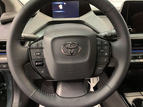 New 2026 Toyota Prius XLE image 14