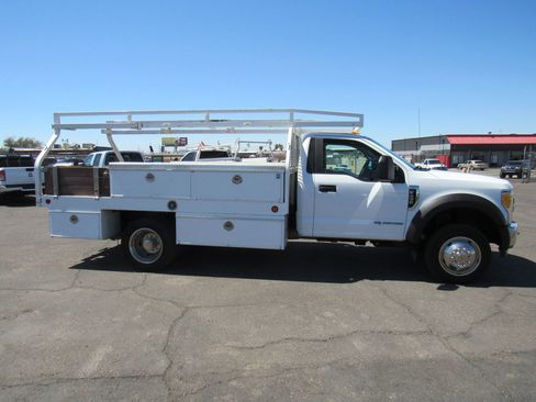 Used 2017 Ford F450 XL w/ XL Value Package RWD image 5
