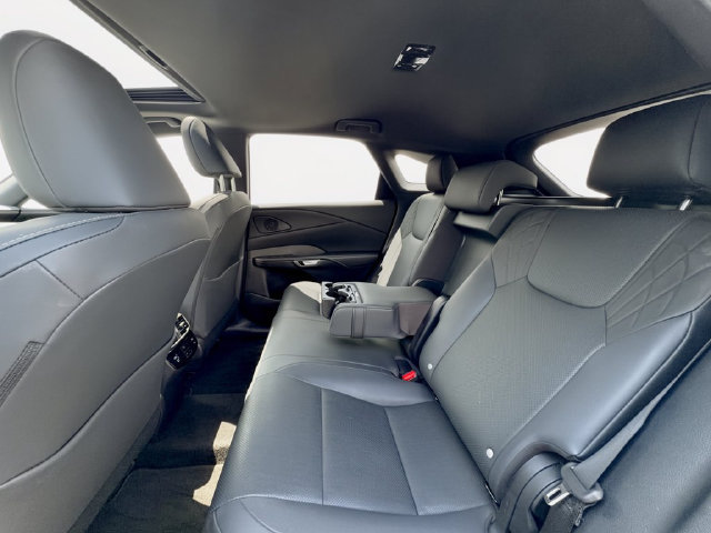 Used 2023 Lexus RX 350 Premium w/ Cold Area Package FWD image 27