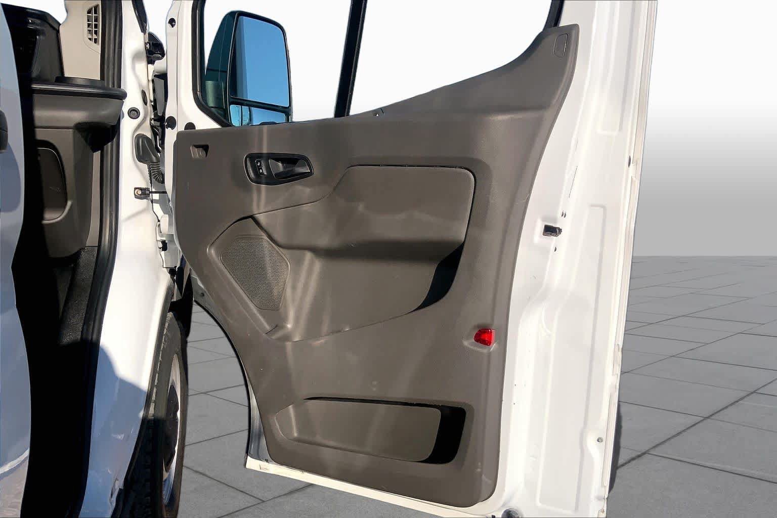 Used 2023 Ford Transit 250 Medium Roof w/ Load Area Protection Package RWD image 22