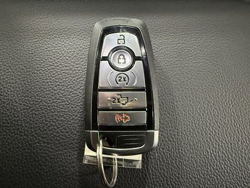 Used 2025 Ford F350 Lariat w/ Lariat Ultimate Package image 34