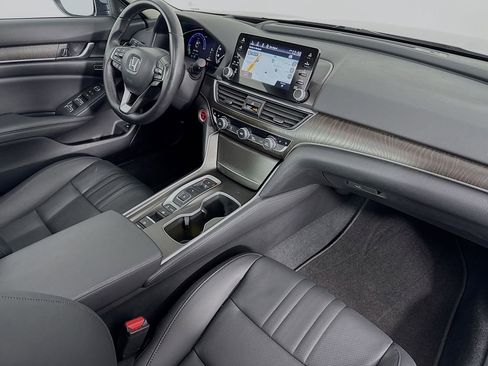 Certified 2021 Honda Accord Touring image 39