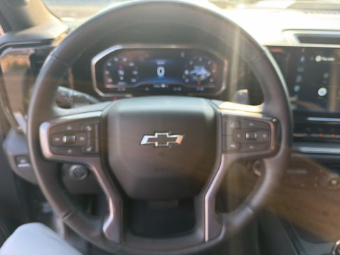 Used 2025 Chevrolet Silverado 1500 ZR2 w/ Technology Package AWD/4WD image 17