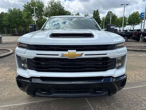 New 2026 Chevrolet Silverado 2500 Custom w/ Custom Value Package RWD image 2