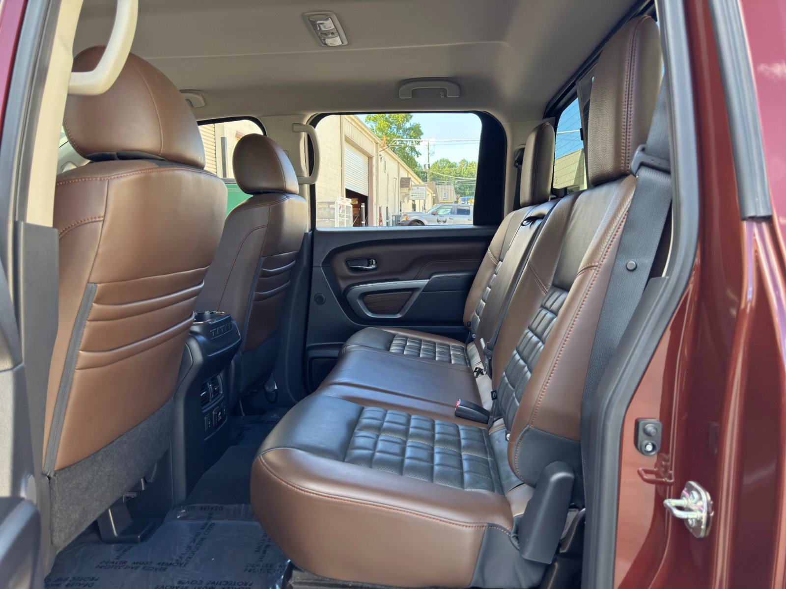 Used 2016 Nissan Titan Platinum Reserve RWD image 40