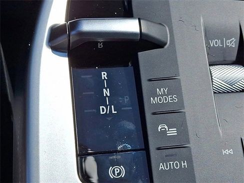 Certified 2025 BMW X1 xDrive28i w/ Convenience Package image 10