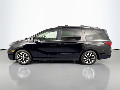 Certified 2026 Honda Odyssey EX-L image 8
