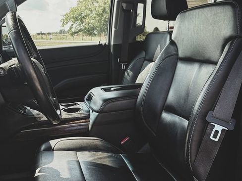 Used 2015 Chevrolet Suburban LT AWD/4WD image 22