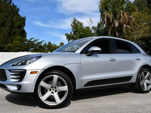 Used 2018 Porsche Macan image 23