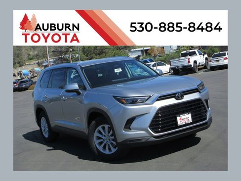 New 2026 Toyota Grand Highlander XLE image 1