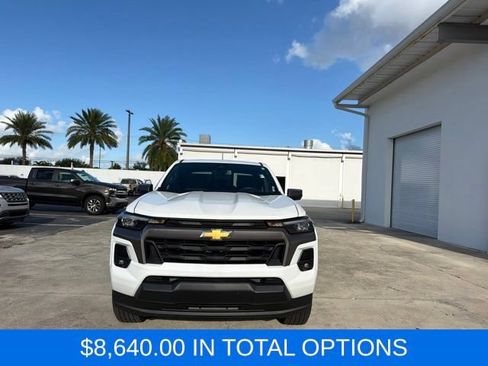 Used 2024 Chevrolet Colorado LT w/ LT Convenience Package III RWD image 2