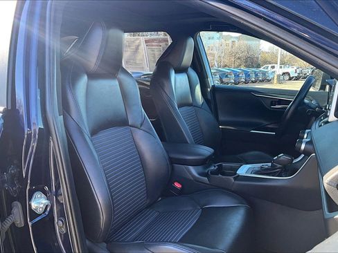 Used 2019 Toyota RAV4 XSE image 7