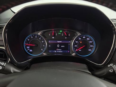 Used 2022 Chevrolet Equinox RS w/ RS Leather Package AWD/4WD image 11