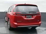 New 2026 Chrysler Pacifica Select image 6
