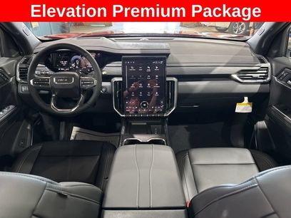 New 2025 GMC Acadia Elevation w/ Elevation Premium Package