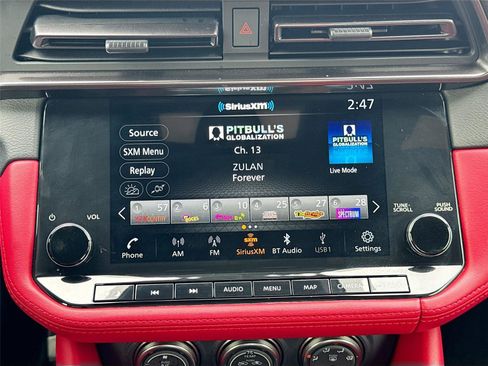 Used 2024 Nissan Z Performance w/ Floor Mat Package image 16