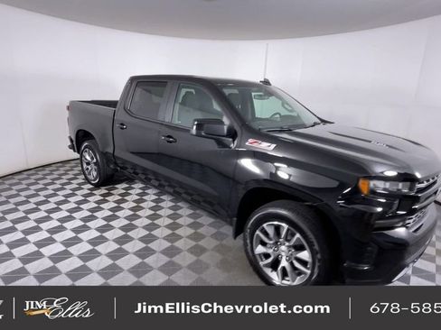 Certified 2021 Chevrolet Silverado 1500 RST w/ LPO, Blackout Package image 2