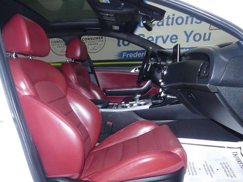 Used 2020 Kia Stinger GT2 AWD/4WD image 8