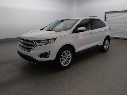 Used 2017 Ford Edge SEL w/ Equipment Group 201A AWD/4WD image 2