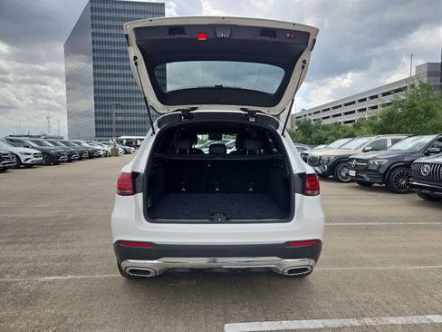 Used 2022 Mercedes-Benz GLC 300 4MATIC image 6